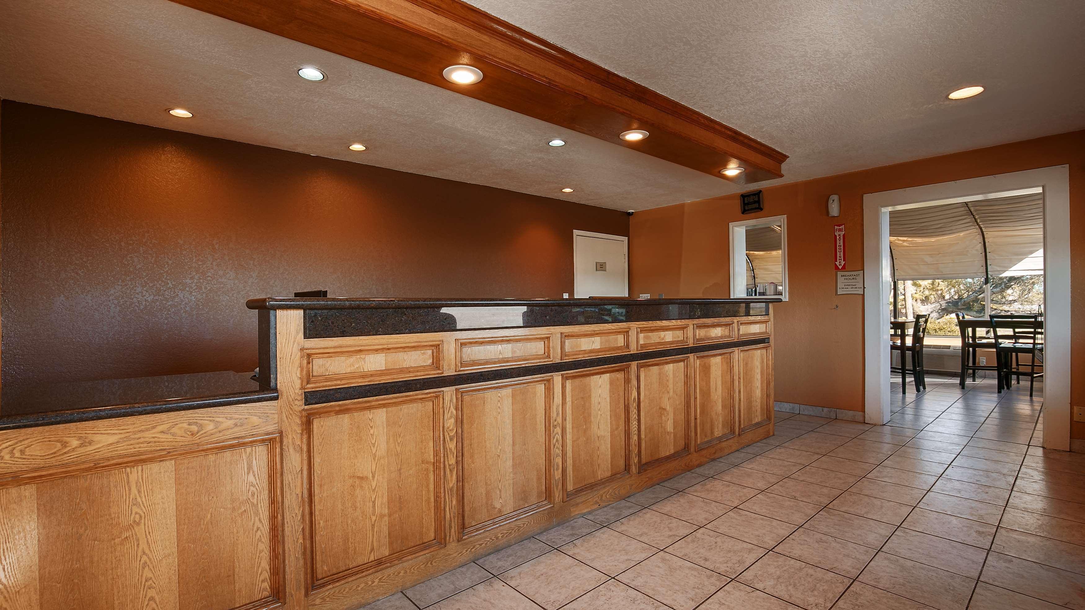 SureStay Hotel by Best Western Zapata Interior foto